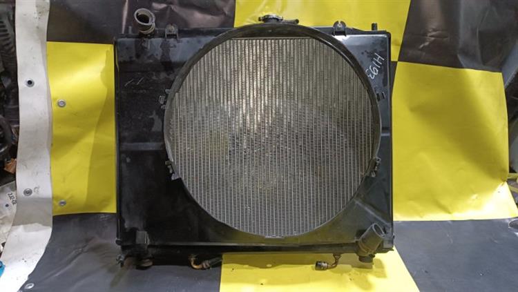 Радиатор основной Мицубиси Паджеро в Йошкар-Оле 105075