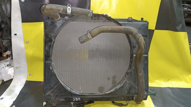Радиатор основной Мицубиси Паджеро в Йошкар-Оле 105204