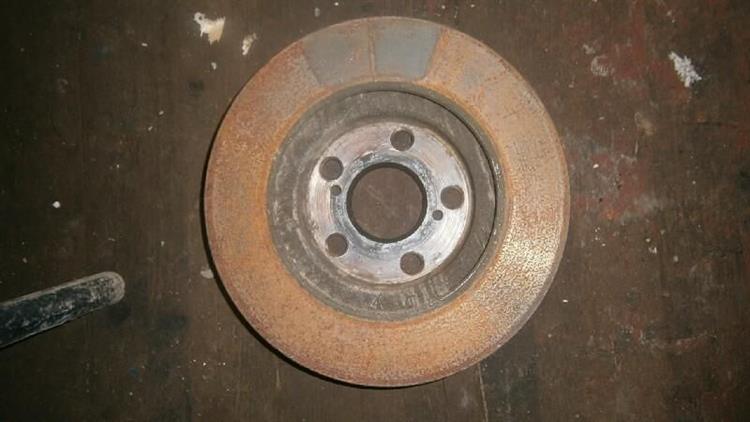 Тормозной диск Тойота Приус в Йошкар-Оле 12553