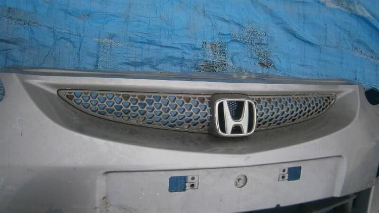 Решетка радиатора Хонда Джаз в Йошкар-Оле 14123