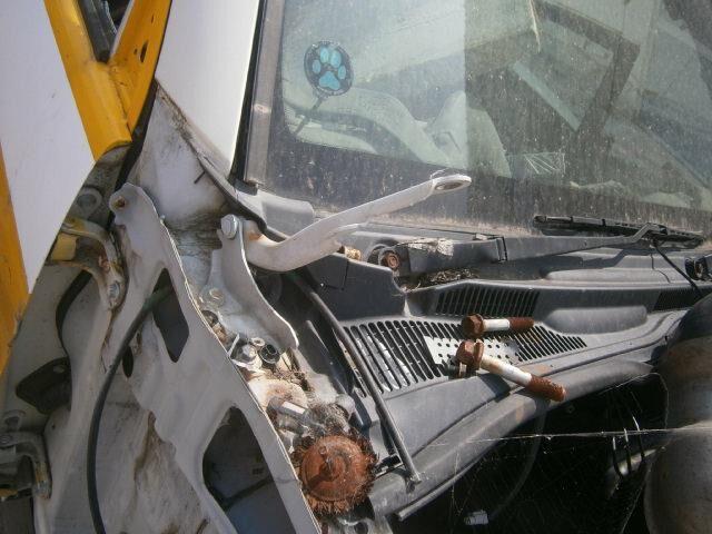 Решетка под лобовое стекло Тойота Хайлюкс Сурф в Йошкар-Оле 29486