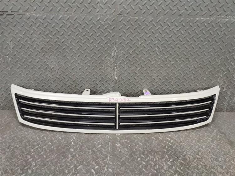 Решетка радиатора Тойота Исис в Йошкар-Оле 420163