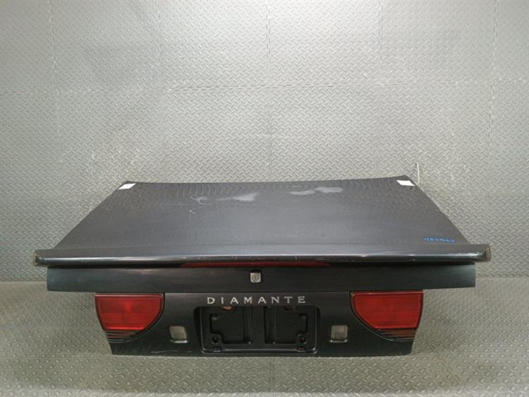 Крышка багажника Мицубиси Диамант в Йошкар-Оле 454965