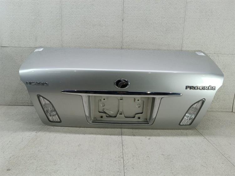 Крышка багажника Тойота Прогресс в Йошкар-Оле 455372
