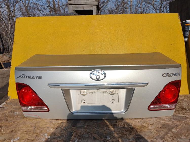 Крышка багажника Тойота Краун в Йошкар-Оле 50744