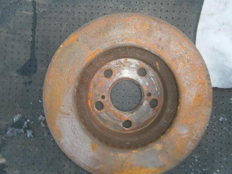 Тормозной диск Тойота Приус в Йошкар-Оле 65169
