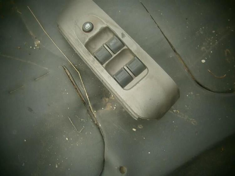Блок упр. стеклоподъемниками Хонда Фит в Йошкар-Оле 75001