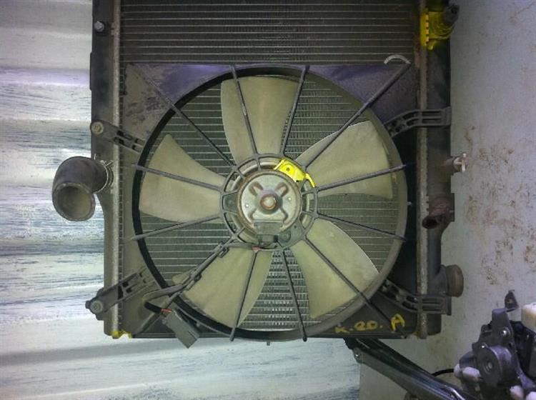 Диффузор радиатора Хонда Стрим в Йошкар-Оле 7847