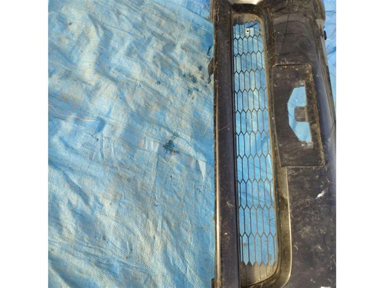 Решетка радиатора Тойота Исис в Йошкар-Оле 88182